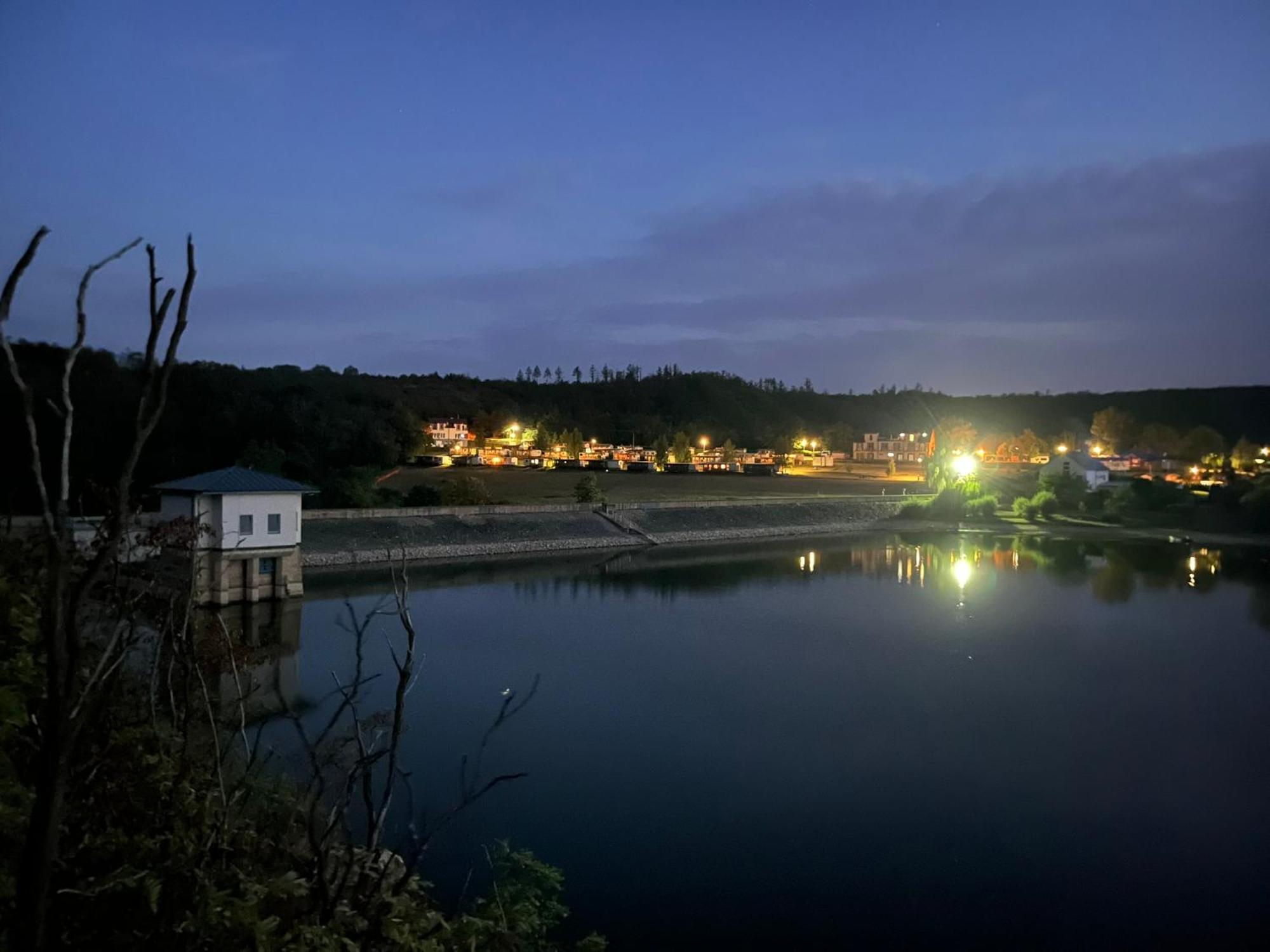 Вилла Mobilheim Viktorie Vyrovice Экстерьер фото