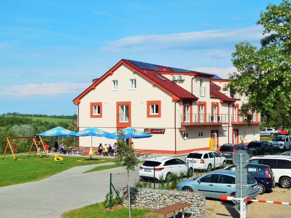 Вилла Mobilheim Viktorie Vyrovice Экстерьер фото